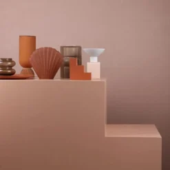 HKliving Smoked Brown Glass Wiggle Vase 5 HKliving Smoked Brown Glass Wiggle Vase