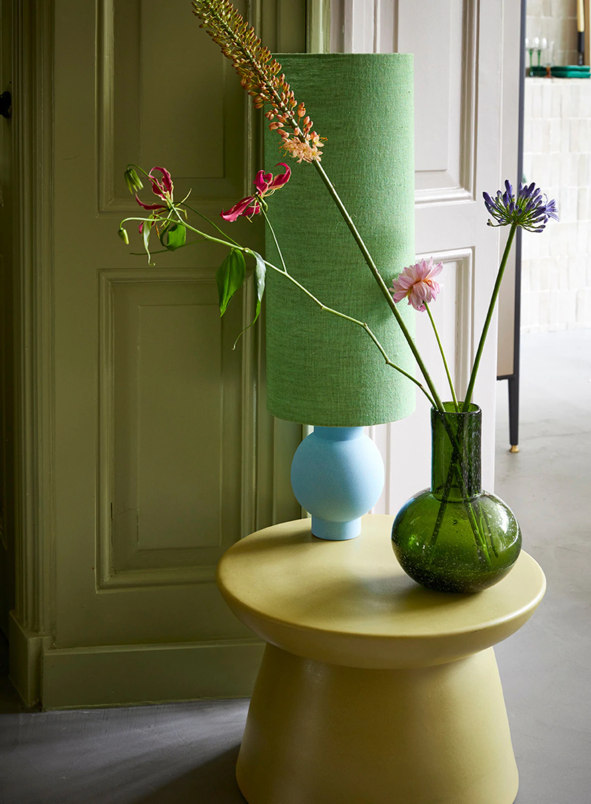 HKliving Green Glass Blown Vase M 4 HKliving Green Glass Blown Vase M