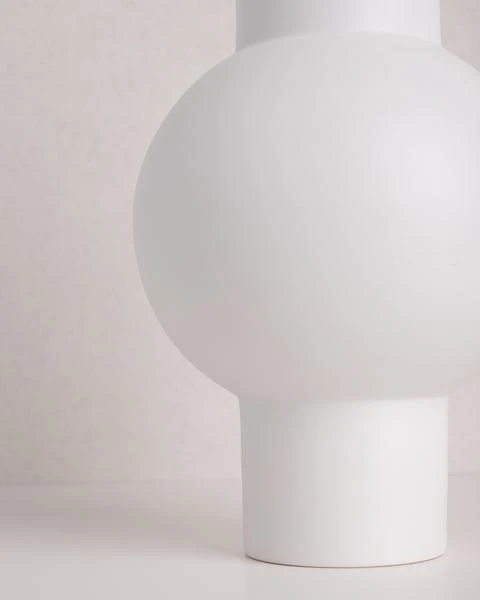 HKliving Matt White Vase M 4 HKliving Matt White Vase M