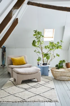 HKliving Velvet Cushion Gold