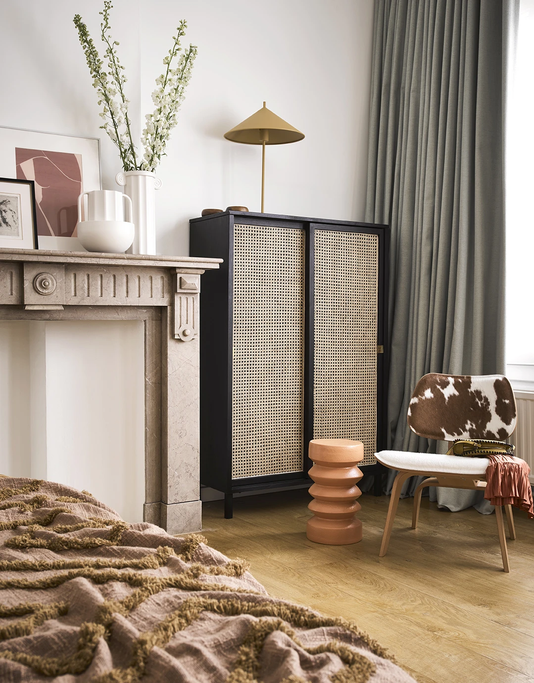 HKliving WHITE CERAMIC VASE GREEK C 5 HKliving WHITE CERAMIC VASE GREEK C